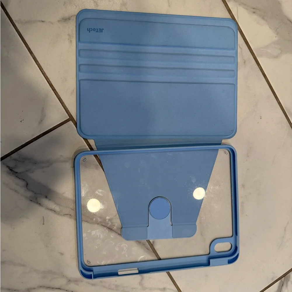 JETech Sky Blue Rotating Tablet Case for iPad Air